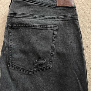 Hollister Distressed Women’s Jeans